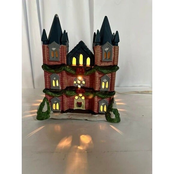 Vintage Christmas Village Lighted Double Spire Porcelain Church Removable Co - Picture 7 of 8